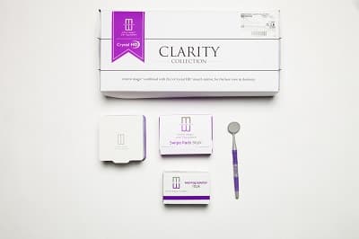 Mirror Magic® Clarity Collection Kit - Crystal HD Mirror with Anti-Fog System, 10x6ml Solution Bottles, 96 Swipe Pads, Organizer thumbnail 2