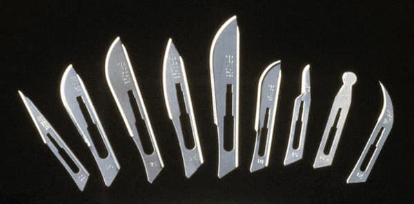 Bard-Parker Stainless Steel Surgical Blade #15, Sterile, 50/Box, 371215 thumbnail 6