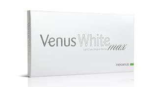 Venus White Max In-Office 38% Hydrogen Peroxide Light Cure Gingival Barrier, 4 x 1.2 ml Syringes, 8 Black Mini Tips, 40005202 thumbnail 3