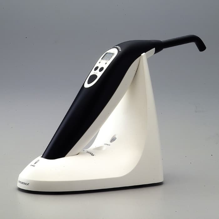 Dentamerica Litex 696 Cordless LED Curing Light, Dual-Intensity, 1200 mW/cm², with Charging Station, #696 thumbnail 3