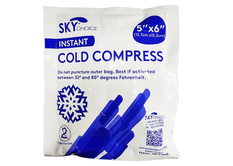 Sky Choice Instant Cold Pack, 5" x 6", 25/Box - Cold Pack Instant 5" x6" (25) - Image 1