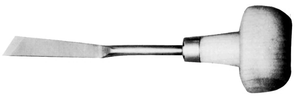 Grobet #17 Pearson Type Vul-Crylic Chisel, Right, 4" Blade, Wood Handle