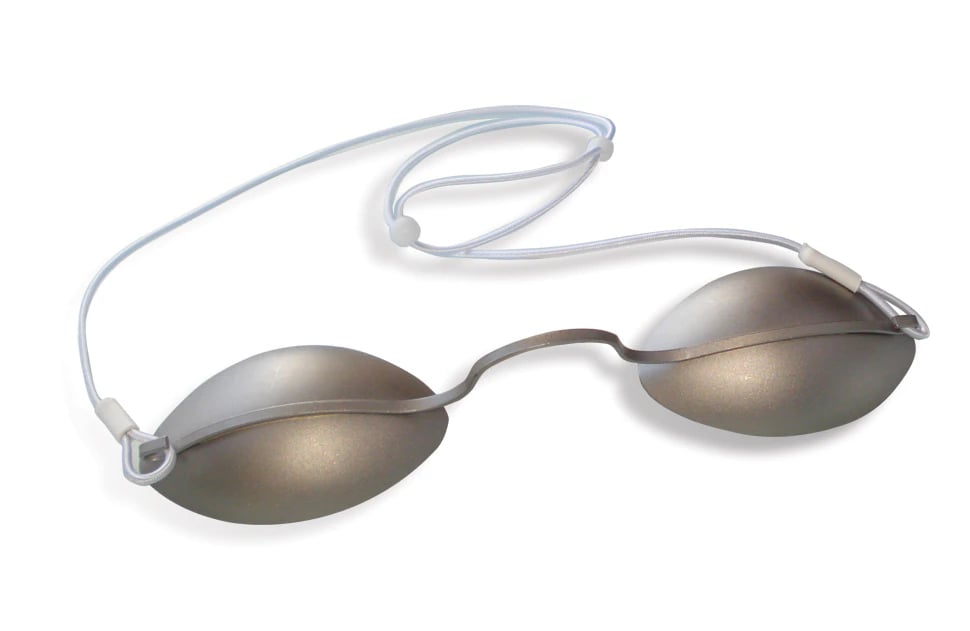 Kentek Laser Patient Eye Shields, Silver, Pair