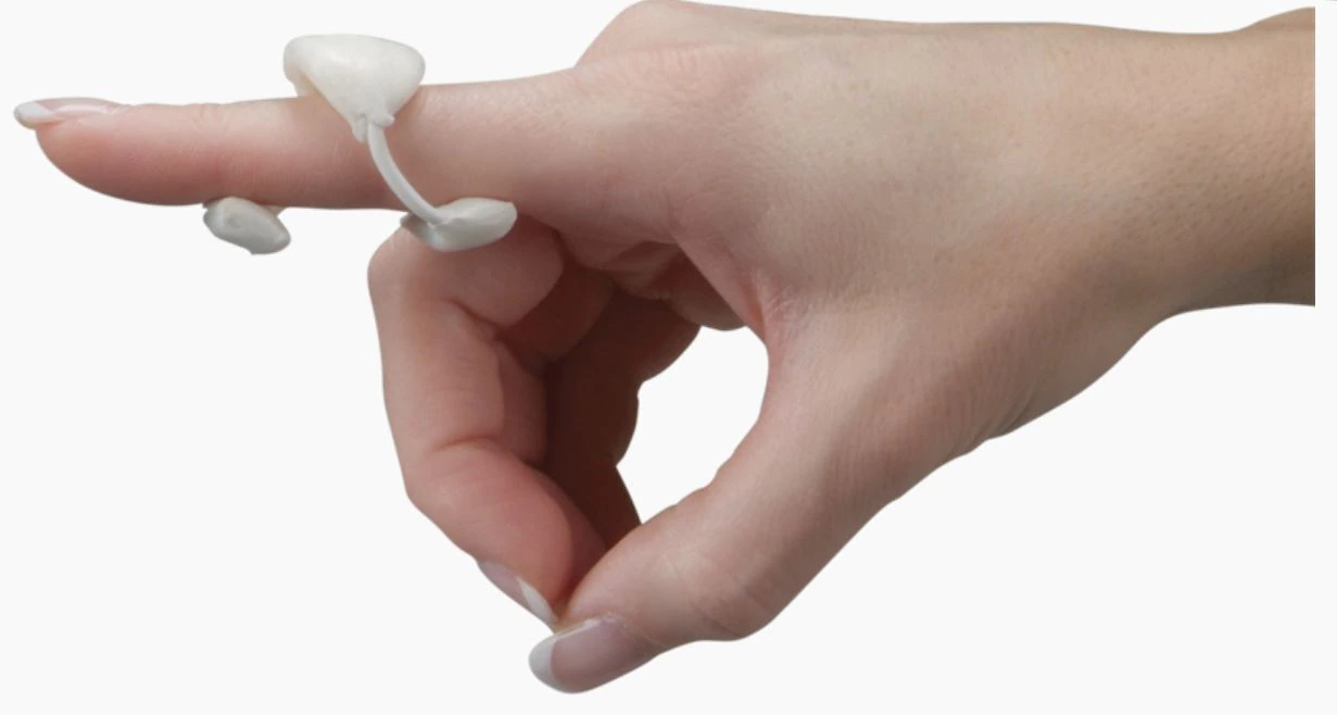 DeRoyal LMB Light Spring Extension Finger Splint, Wire/Foam, 2.25", Size Large, Left