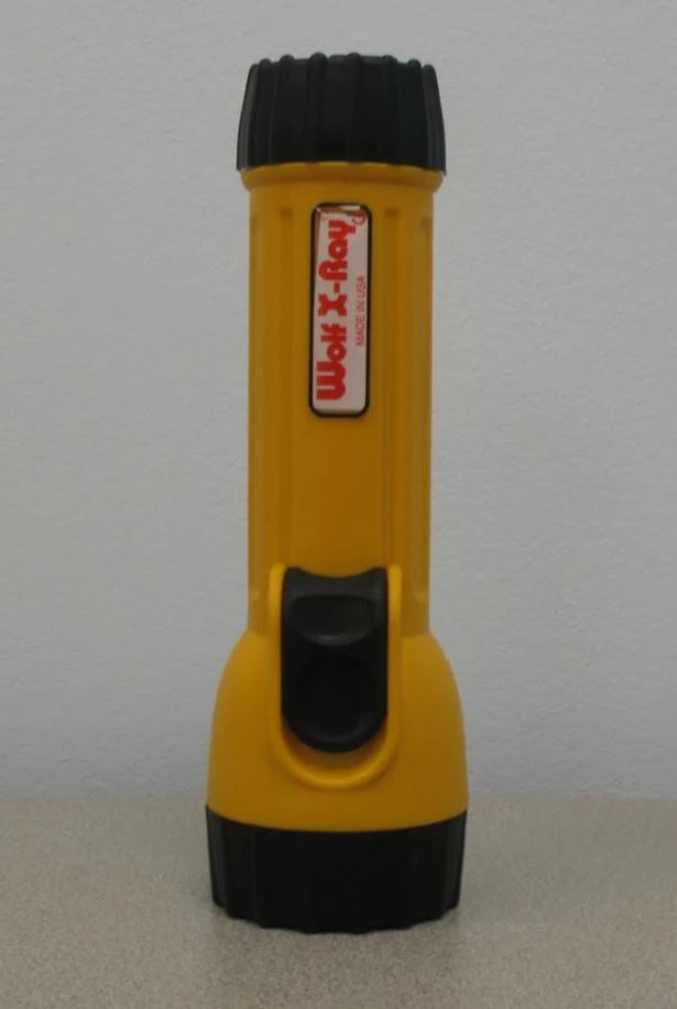 Wolf X-Ray Darkroom Flashlight, Black/Yellow, 6" Large, GBX