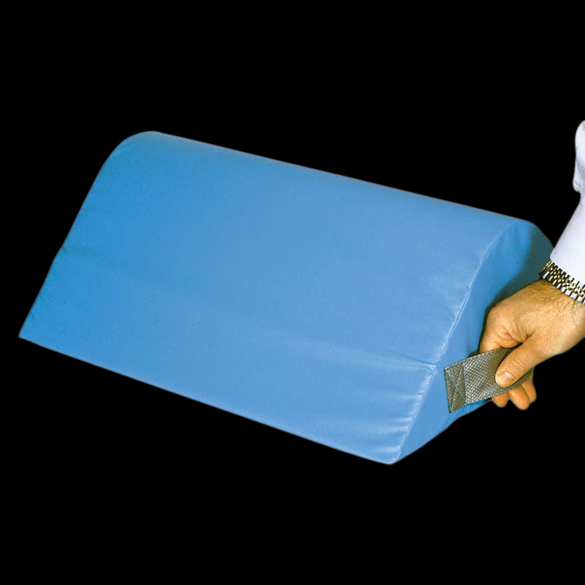 AliMed Bolster Knee Cylinder with Handle, Vinyl Cover, 12.5 x 21 x 7.25 inches
