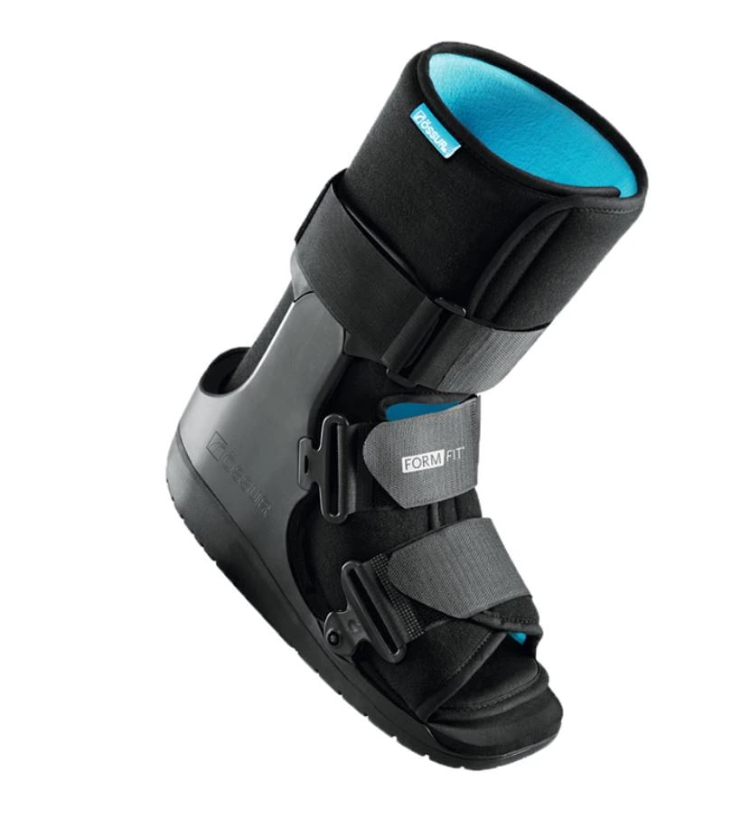 Ossur Formfit Walker Leg/Ankle/Foot Brace, Adult, Medium (Men 7.5-10.5 / Women 8.5-11.5), Breathable Material, Left/Right