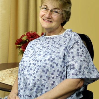 Calderon Textiles Bariatric Patient Gown, Unisex, Blue Basket Weave, 55% Cotton / 45% Polyester, Fluid Resistant, Without Pockets, 12/Package