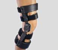 DJO Weekender Knee Brace, Right, Medium, Neoprene