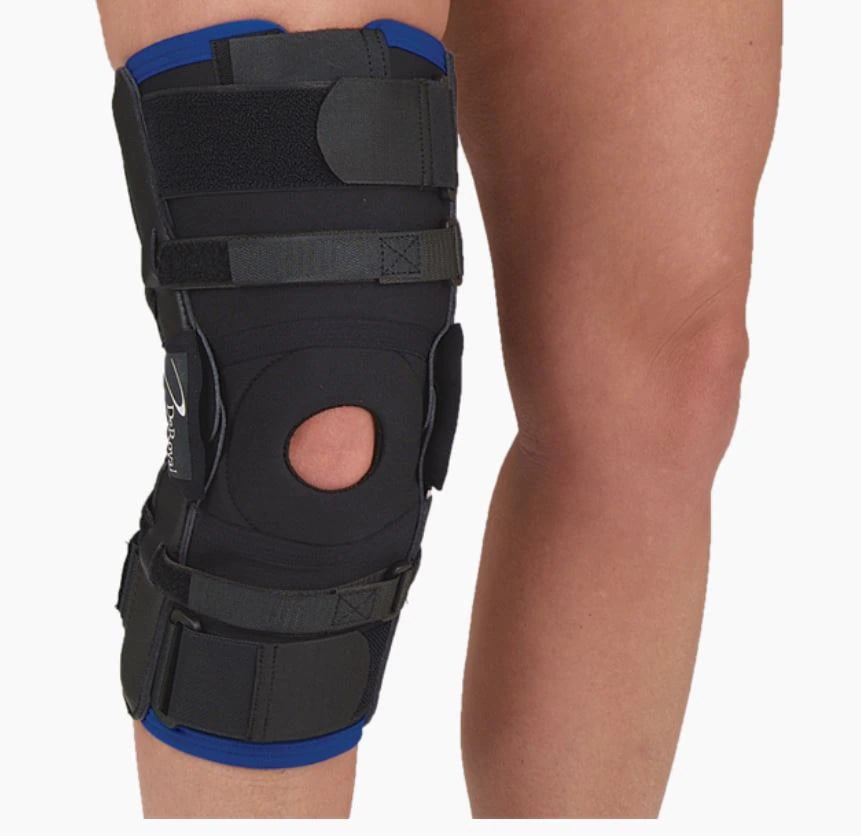 DeRoyal Hypercontrol Wraparound Knee Brace, Neoprene, Adult Small (15.5-18")