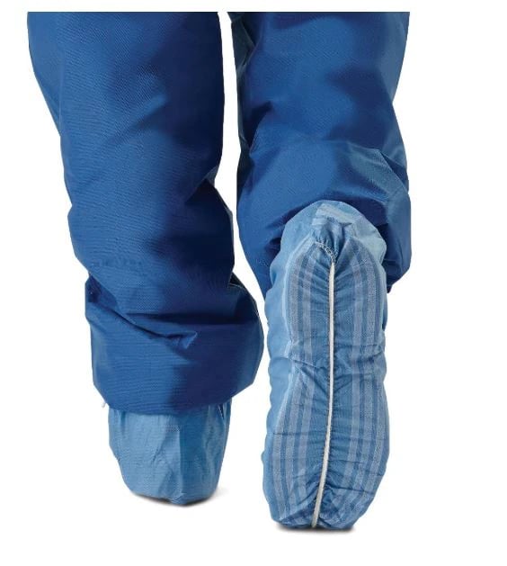 Medline Multi-Layer Non-Skid Shoe Covers, X-Large, Blue, 200/Case