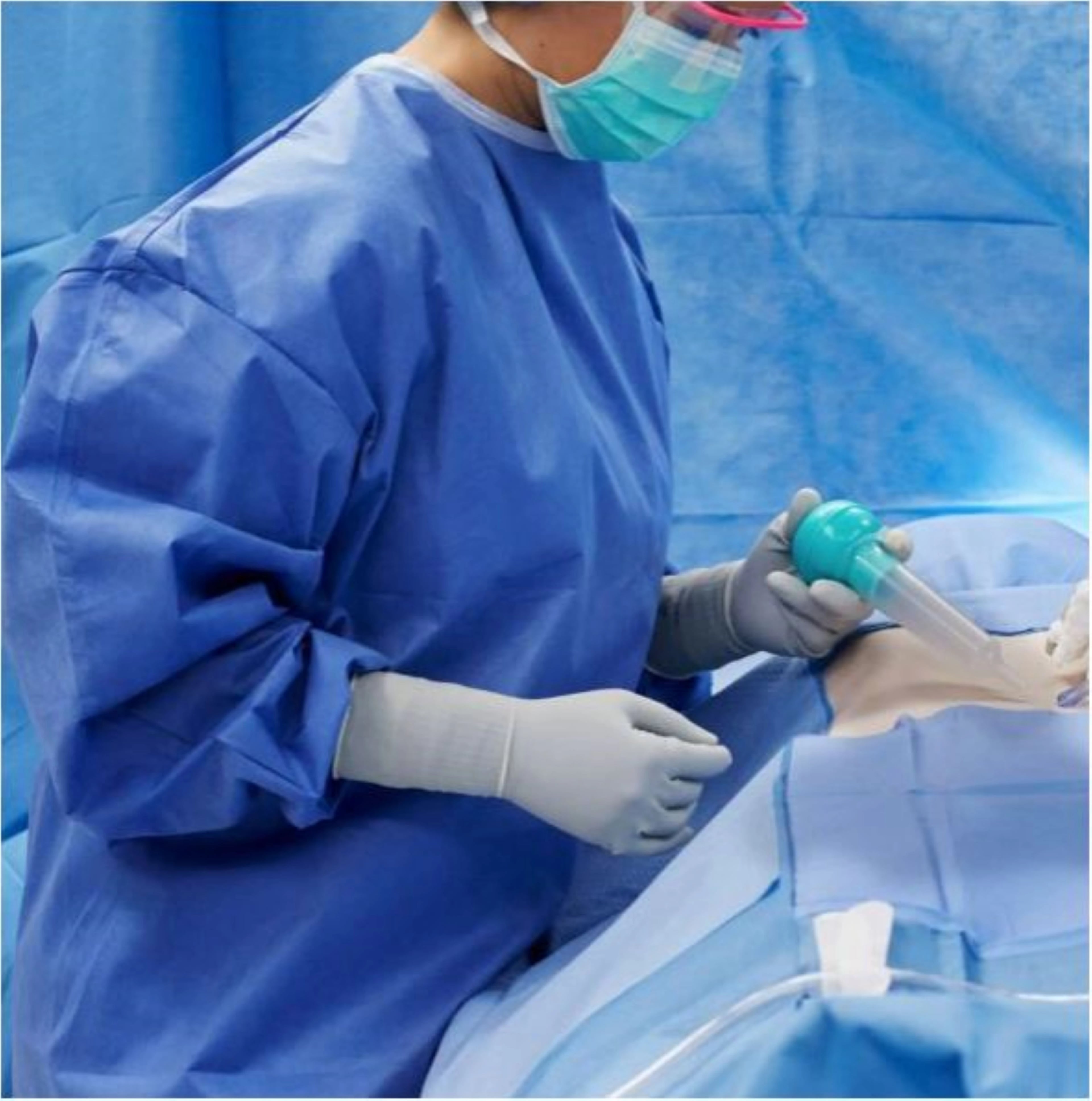 Astound® Standard Surgical Gown, AAMI Level 3, Non-Reinforced, Sterile, Blue, Extra Large, 20/Case, IC9545