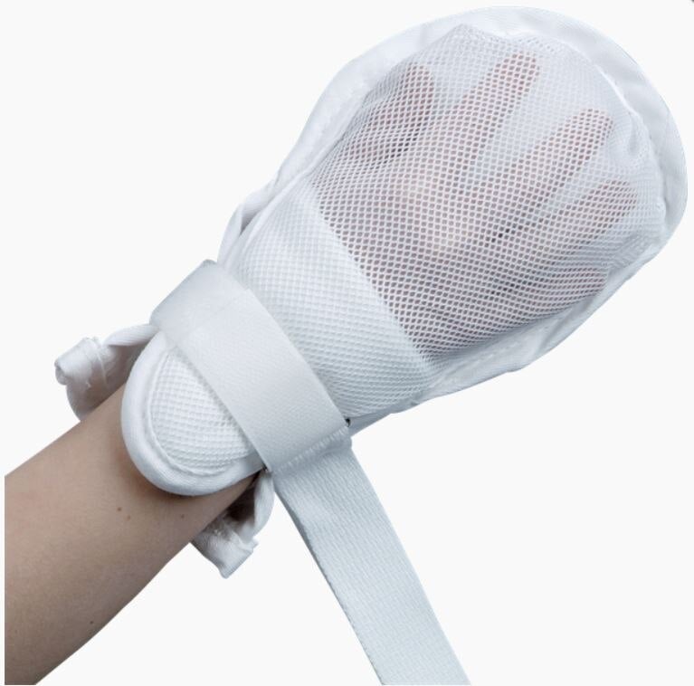 DeRoyal Child Hand Mitten with Wrist Tie, 1 Pair