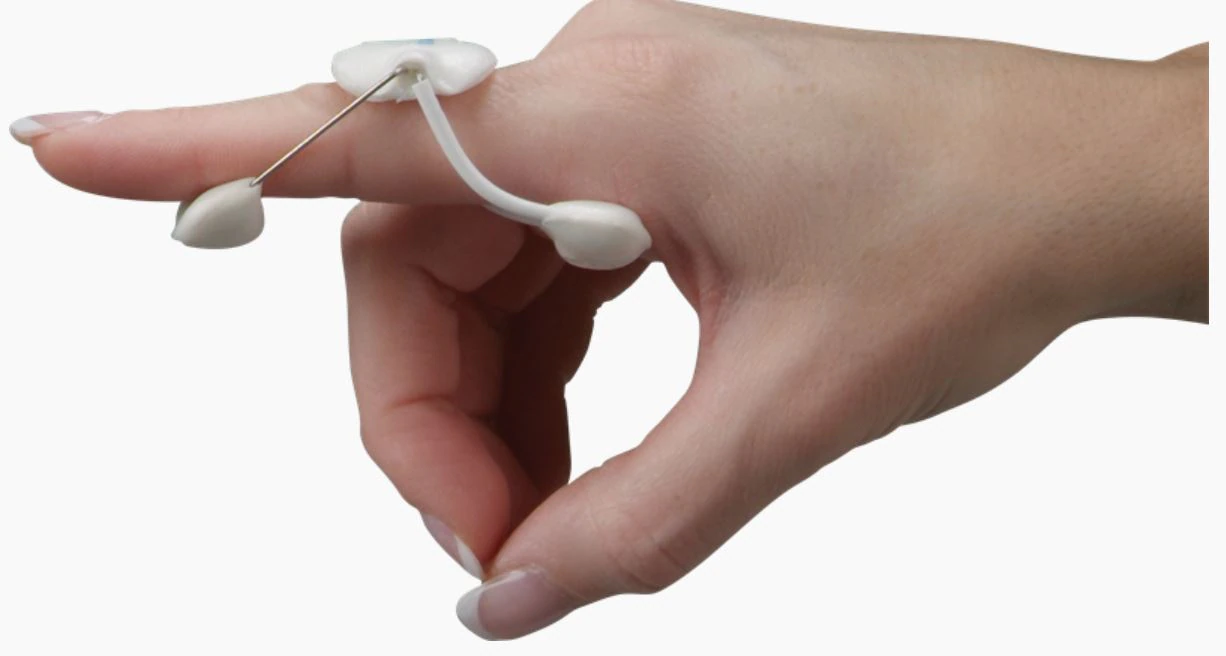DeRoyal LMB Spring Extension Splint, Finger, Wire/Foam, Size Small, 2-5/8"
