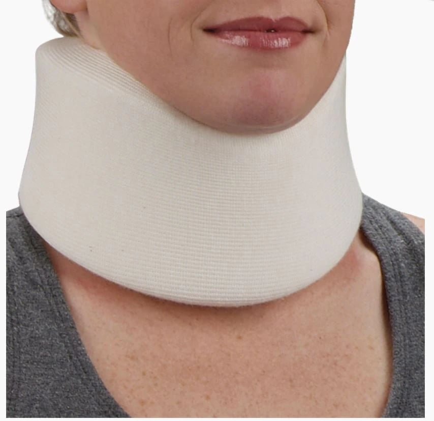 DeRoyal Cervical Collar, Low Contour, Adult Foam, Size Small, 3" x 15"
