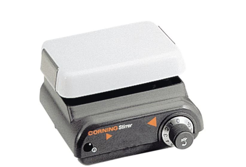 Corning PC200 Digital Hot Plate, 4x5 inch, 25 to 480°C, 120V 60Hz, with Built-In Holder, Each