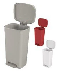 Brewer Step-On Waste Can, Plastic, 52 Qt