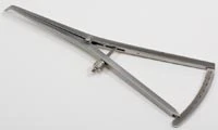 A Titan Instruments Caliper Angled Tip Long, 30 Degree, 0-40mm, Osseous, 01KEZKNMVV1FNMNH09CQ7M89XR