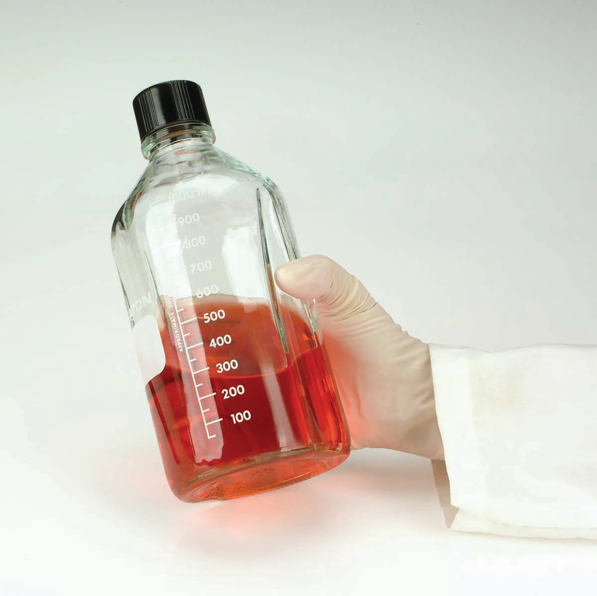 Wheaton Media Bottle, Borosilicate Glass, Rubber-Lined Phenolic Cap, Clear, 1000mL, 12/Pk