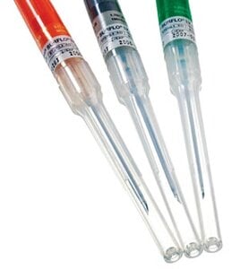 Terumo Surflo IV Catheter, 20 Gauge x 1 Inch, Pink, 50 per Box, SR-OX2025CA