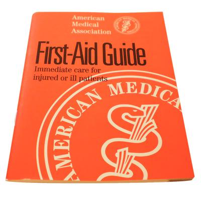 SmartCompliance™ AMA First Aid Guidebook, 01KEZKNKV1SGQN778HG0X7T7AH
