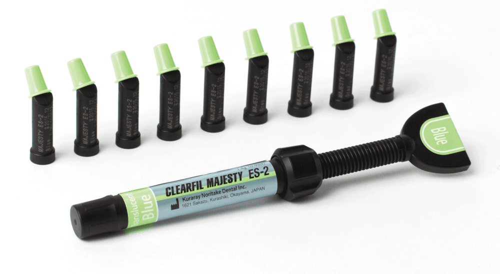 Clearfil Majesty ES-2 Premium Light-Cure Nanohybrid Composite, Syringe Refill, Universal Viscosity, 3.6 g (2.0 mL), Shade A1D Dentin, 1/Pk, 3057KA