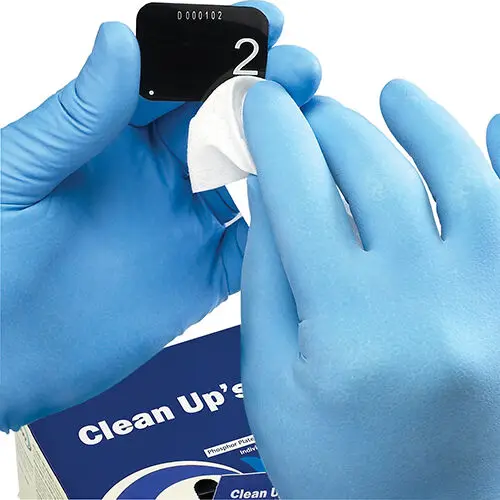 Flow Dental Clean Up's Phosphor Plate Cleaning Wipes, Methyl Alcohol, Individually Wrapped, 50/Box, 70107