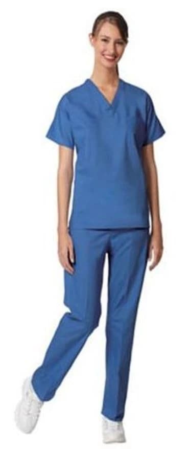 Fashion Blend® Ciel Blue Reversible Scrub Shirt, Unisex XX-Large, 55% Cotton/45% Polyester, Latex-Free, Non-Fluid Resistant, 1 Each - Fashion Blend® Ciel Blue Reversible Scrub Shirt Set Unisex XX-Large Latex-Free Non-Fluid Resistant - Image 1