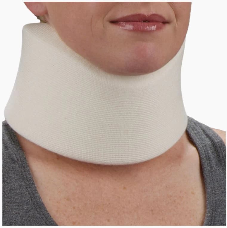DeRoyal Cervical Collar, Firm Density Foam, Large, 3" x 20" - Collar Cerv Md/Frm Dens 3x20" - Image 1