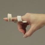 DeRoyal Spring Coil Finger Assist Splint, Size Small - Spring Coil Finger Assist - Image 1