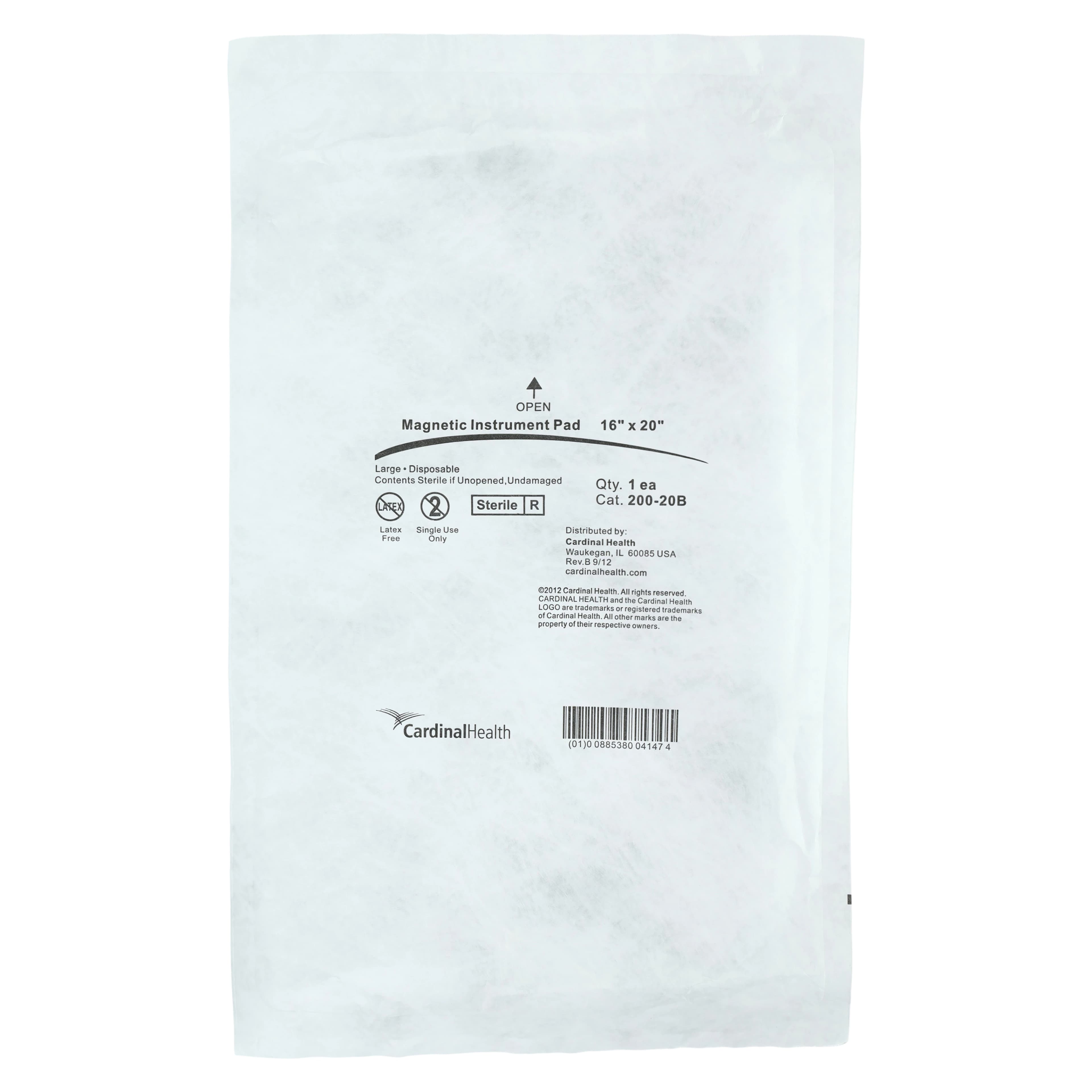 Cardinal Health Instrument Pad, Magnetic, Large, Non-Slip, Sterile, Disposable, 24/Case - Pad Instr Magnet Lg Nonslip ST - Image 1