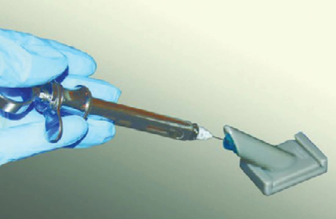 Single-Handed Needle Recapper, Autoclavable, Pack of 1 - Single Handed Needle Recapper Pack of 1 - Image 1