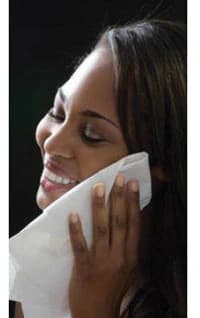 Choice Superior Dry Washcloth Disposable, Double Re-Crepe, 10" x 13", White, 1000/Case - Washcloth Disposable White - Image 1